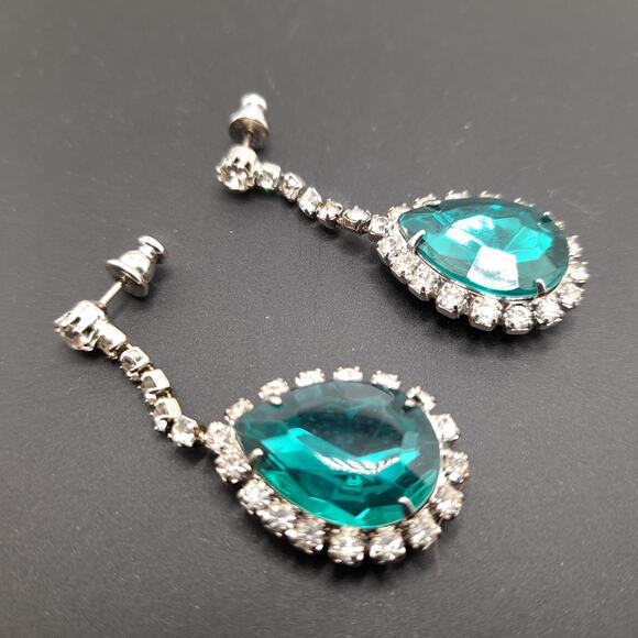 Vintage Green Rhinestone Drop Earrings, Clear Crystal, 1990s Statement Jewelry - Picture 8 of 10